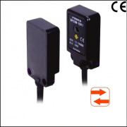 Compact photoelectric sensors