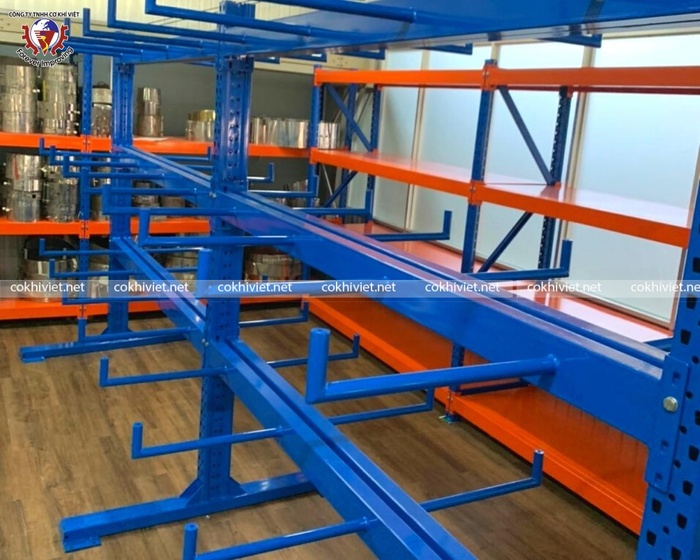 Cantilever racks