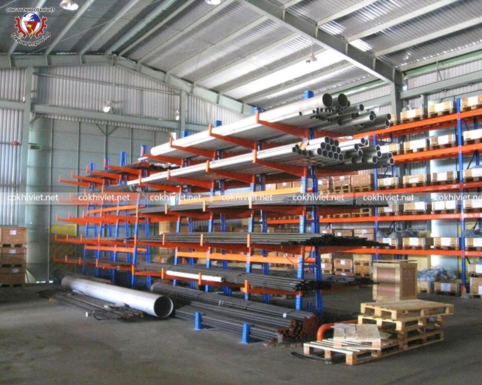 Cantilever racks
