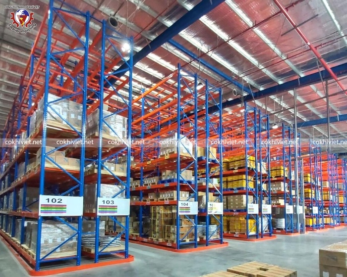 VNA - Very narrow aisle racks