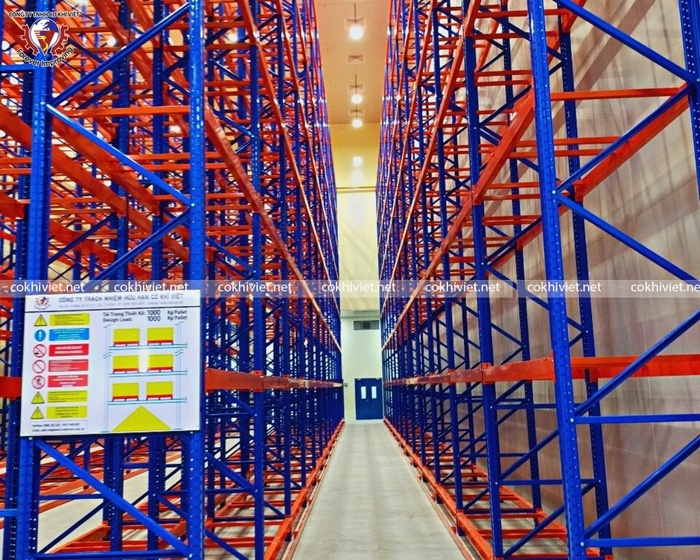 VNA - Very narrow aisle racks