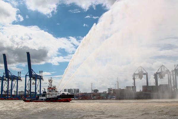 Support service for port operations