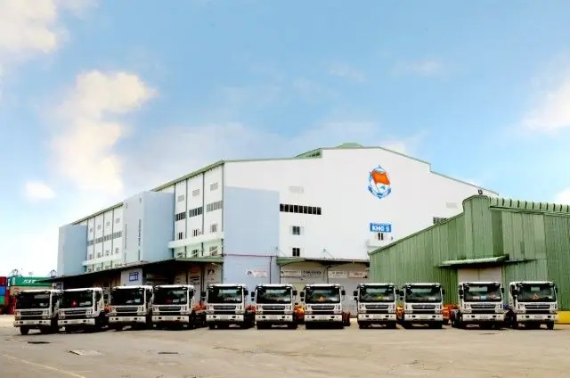 Warehousing service