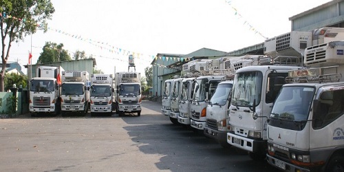Refrigerated truck transport