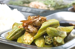 Braised meat with okra