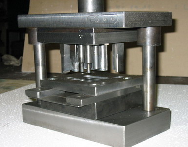 Cold mold