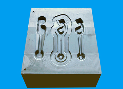 Hot mold