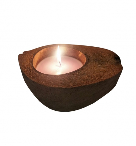Coconut husk filled candle