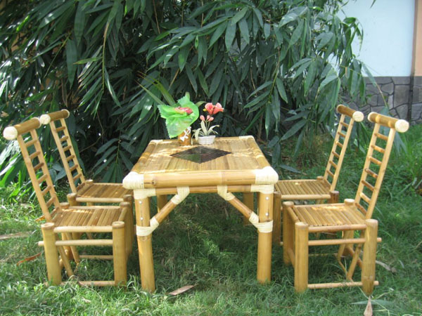 Brest Dining Set