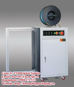 Automatic strapping machine