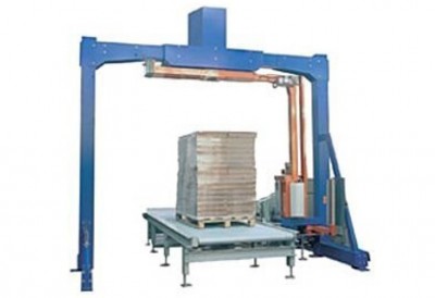 Film wrapping machine