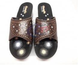 Women slipper