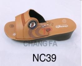 Women slipper