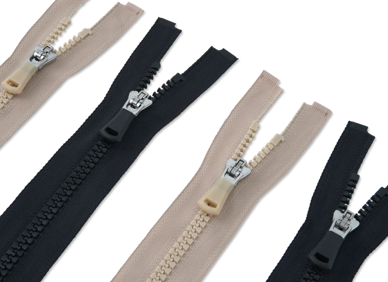 Plastic zippers