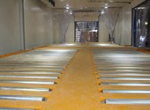 Roller conveyor