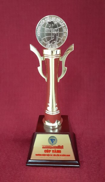 Prestigious brand gold cup 2018