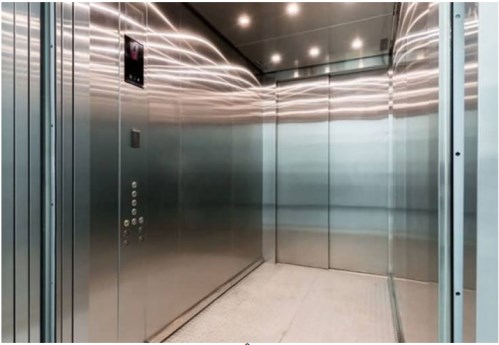 Cargo elevator