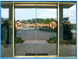 Automatic aluminum glass sliding door