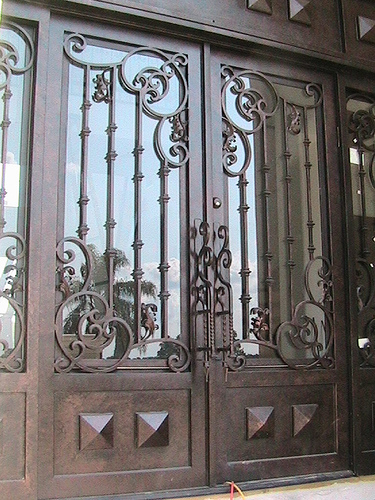 Iron gate