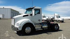 Truck Tractors Rental Service