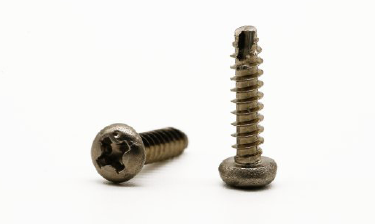Pan head plastic screw