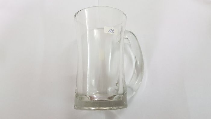 Ly, cốc thủy tinh