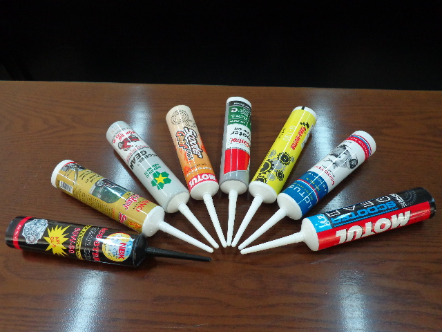 Glue tubes