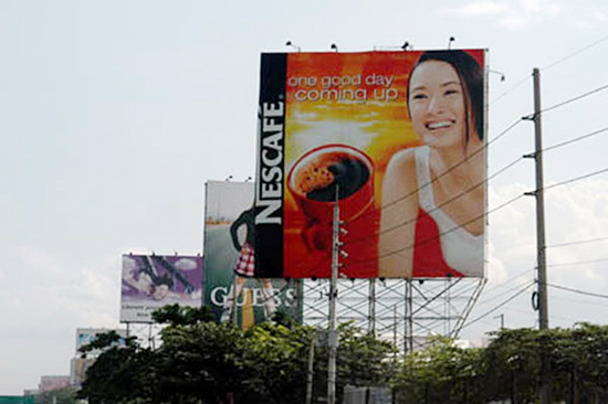 Outdoor hoarding