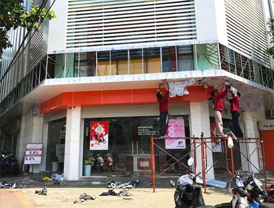 Construction of outdoor sign board