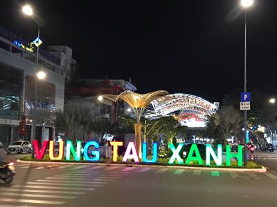 Design and construction of artistic LED