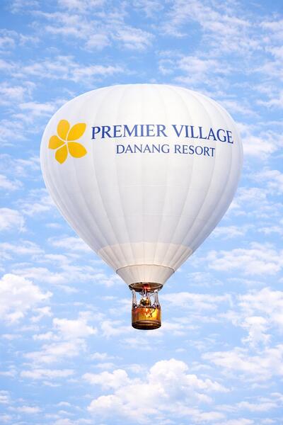 Hot air balloon