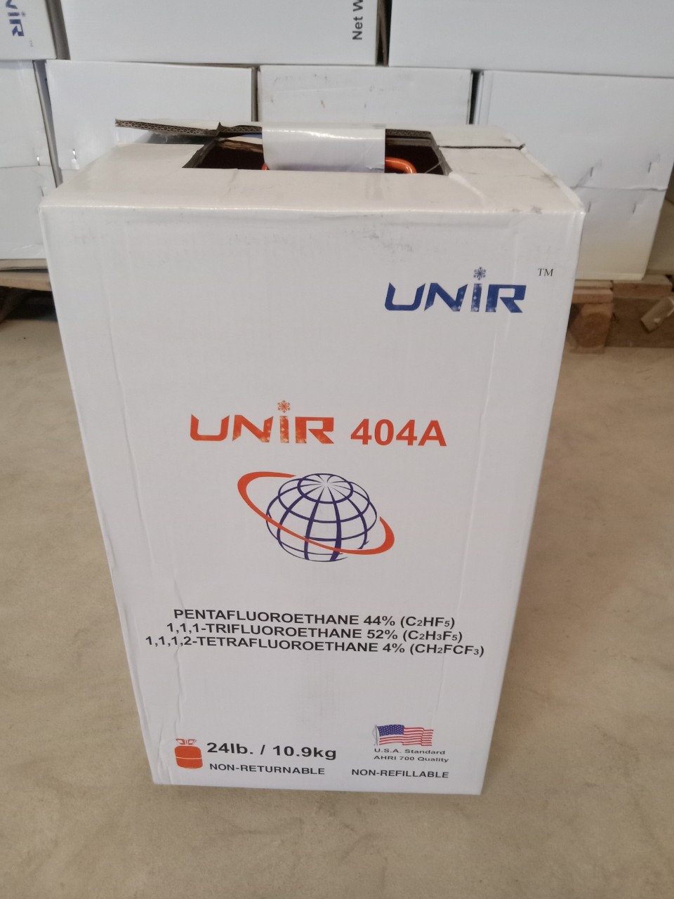 Refrigerant gas R404