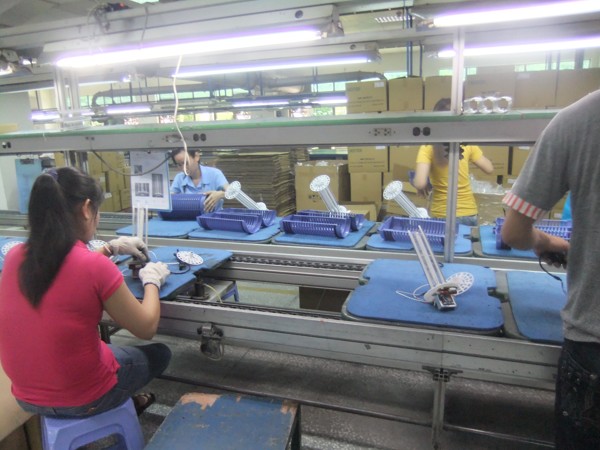 Product assembling line