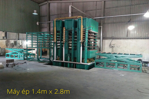 Mold injection machine - 1.4x2.8m