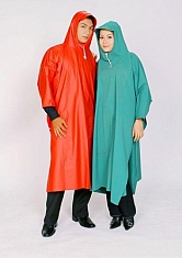 Bat-wing raincoat