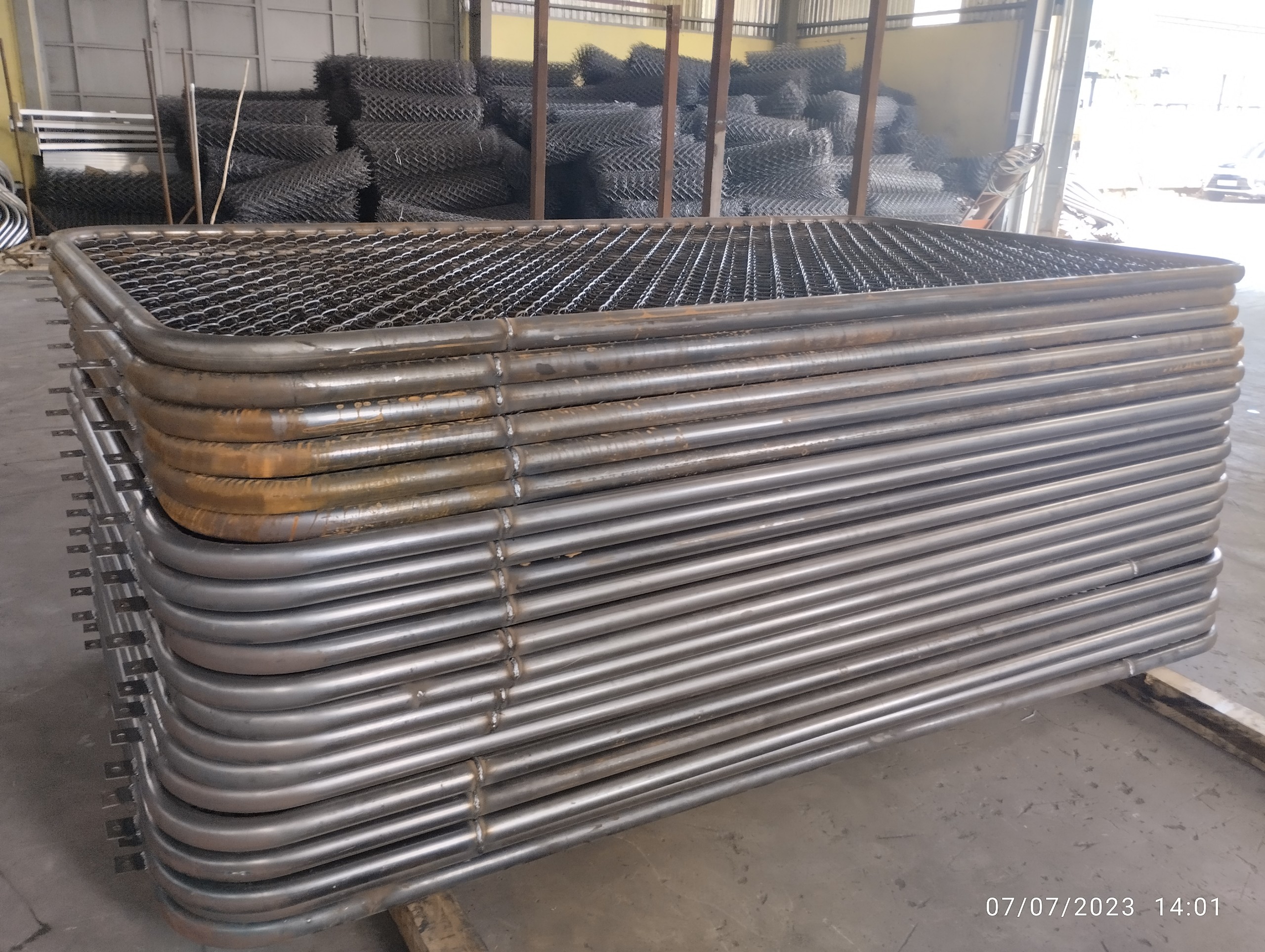 Security spike steel meshes