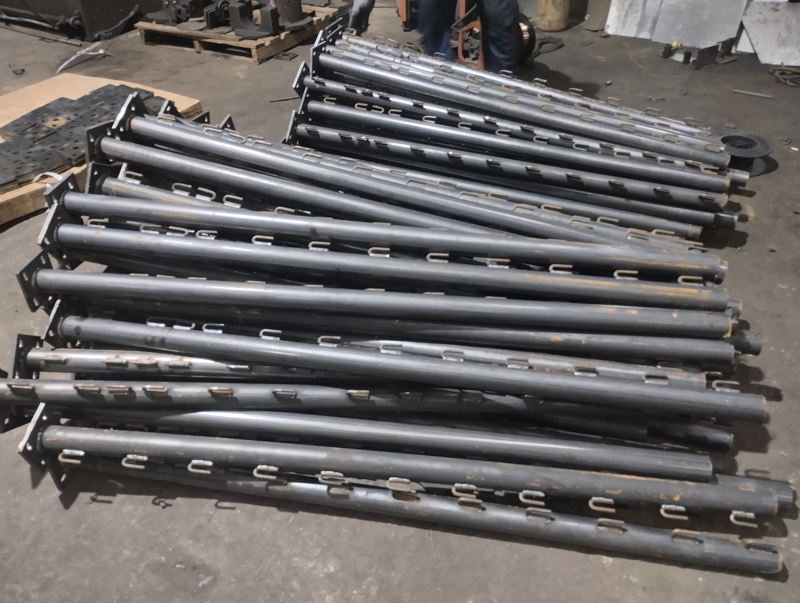 Security spike steel meshes