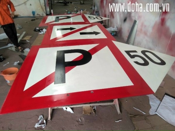 Traffic sign