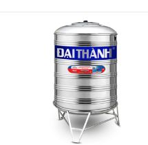 Vertical stainless steel water tank