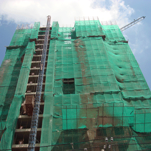 Construction hoist