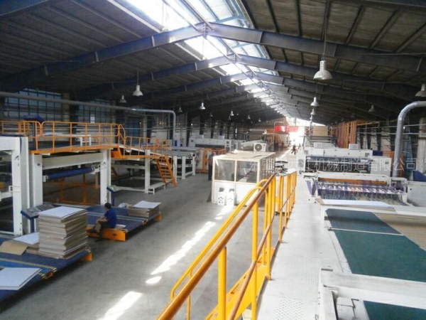 Paper packaging machinery