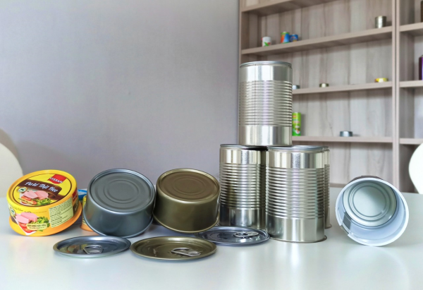 Tin can for food