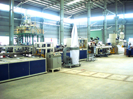 Plastic pipe making machine