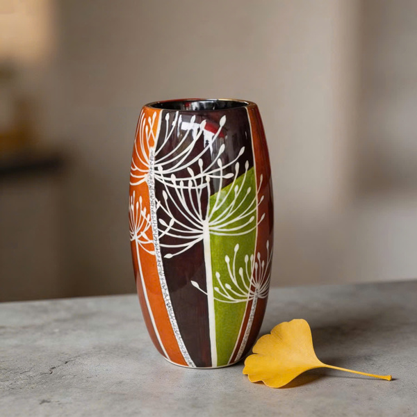 Lacquer vase
