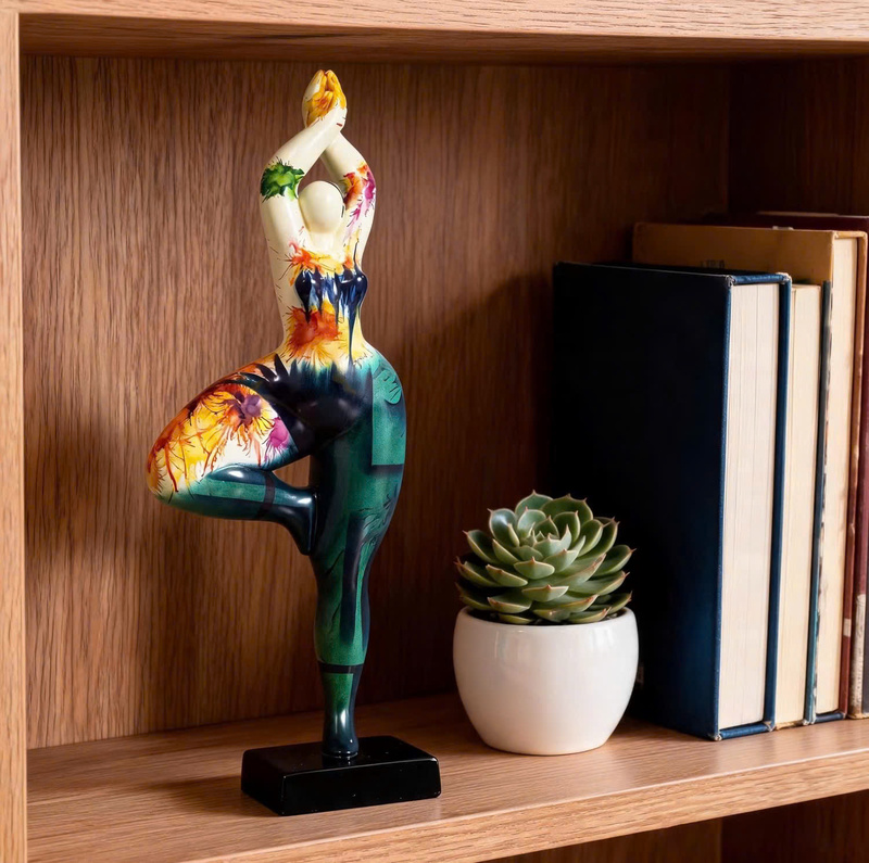 Lacquer statue