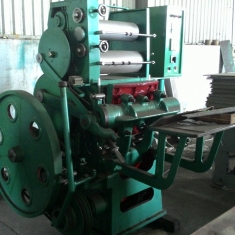 Box Closing Machine