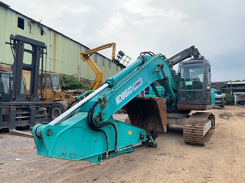 Excavator