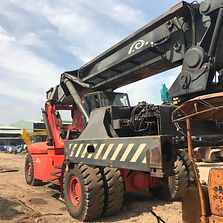 Container handler