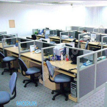 Glass felt partition