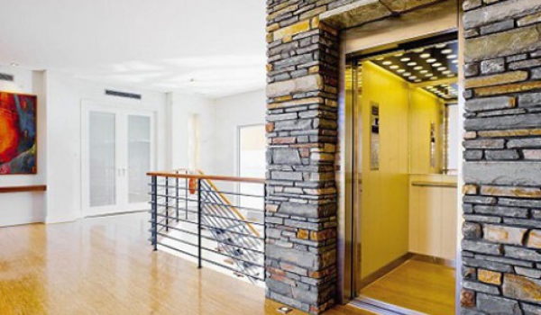 Family elevator